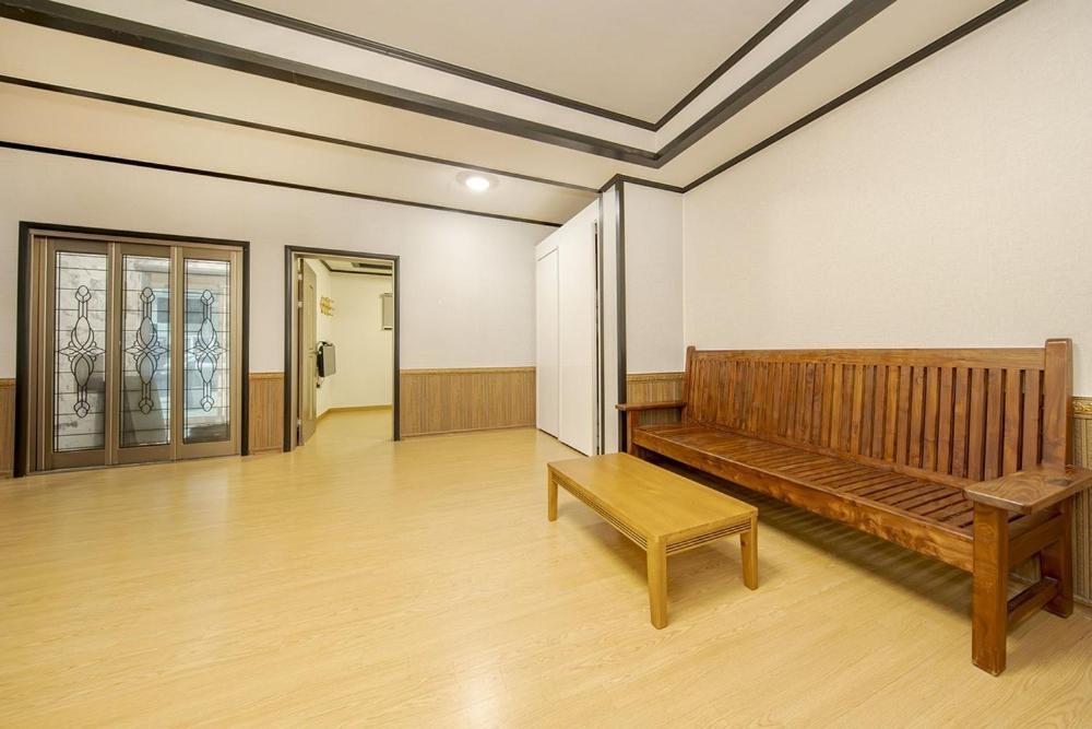 Boryeong Daecheon Sun And Moon Pension Екстер'єр фото