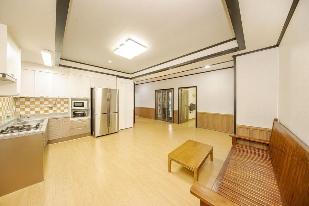 Boryeong Daecheon Sun And Moon Pension Екстер'єр фото